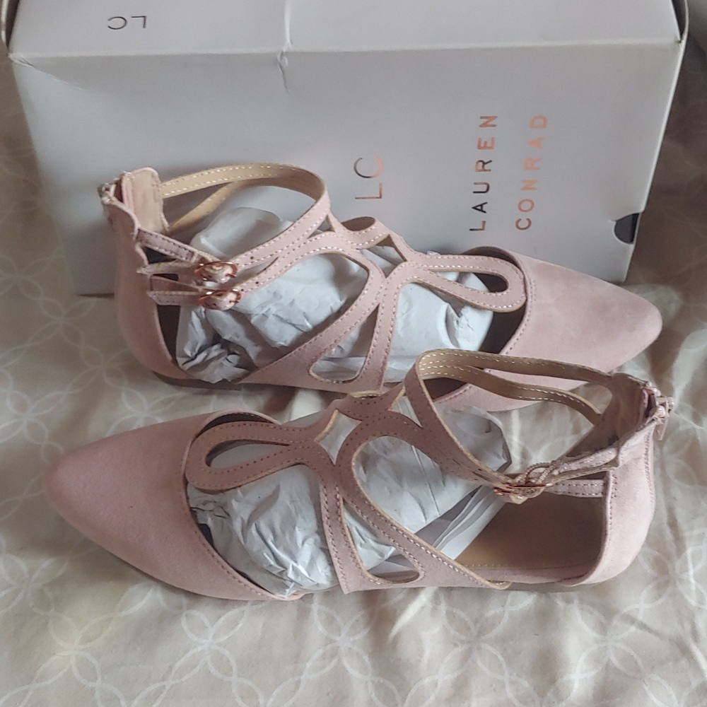 Lauren Conrad sandels